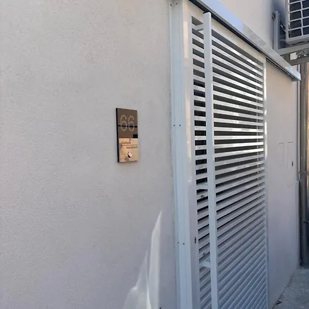 Unastella * مارينا دي راغوزا